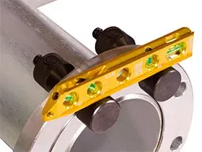 Pinos Niveladores de Flange
